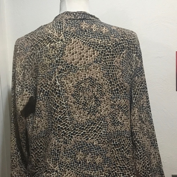 S.L.B. By Sunny Leigh Sz Large 100% Silk Blouse - Picture 8 of 8